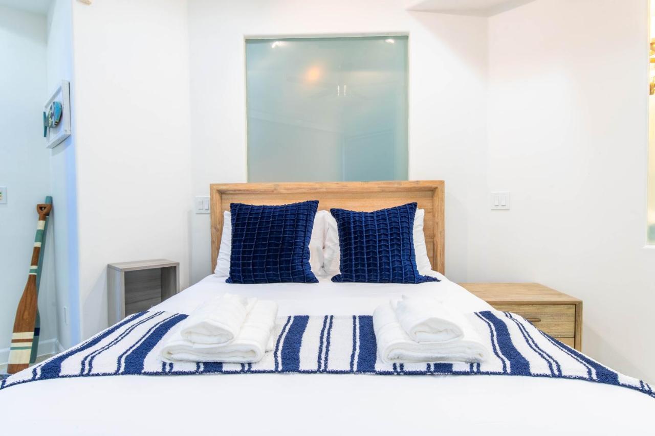 Ocean View, Two-Level Condo With Stunning View, Decks, Fast Wifi & Fireplace 샌디에이고 외부 사진